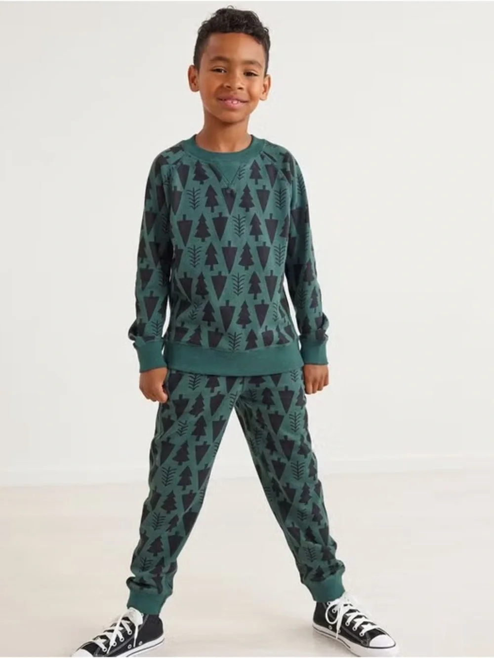 Hanna Andersson Holiday Print Sweatpants Frozen Forest Evergreen Tree Youth 6-7